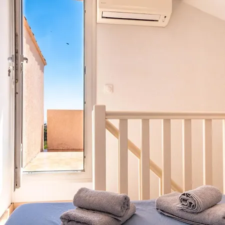 Duplex Cosy Avec Rooftop Vue Mer, Almanarre Apartmán Hyères