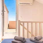Duplex Cosy Avec Rooftop Vue Mer, Almanarre Appartement Hyères